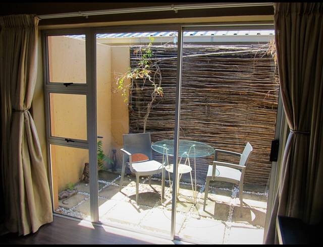 10 BEDROOM HOUSE FOR SALE IN ORCHARDS